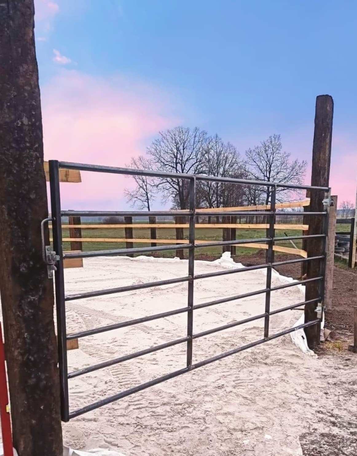 Przykładowa realizacja drzwi